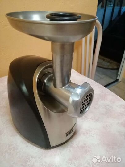 Электромясорубка Vitek