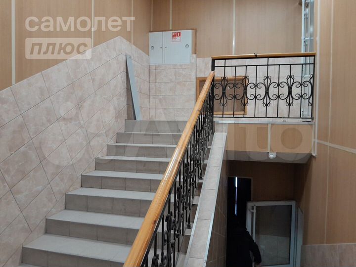 Сдам помещение свободного назначения, 1018 м²