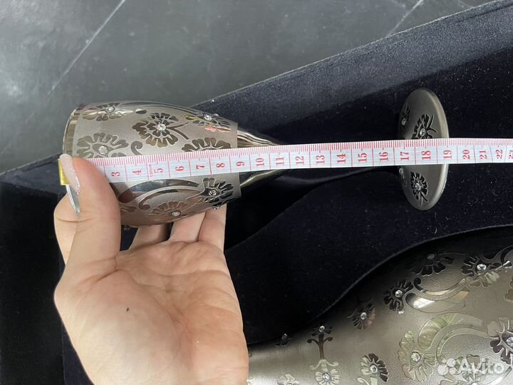 Графин с бокалами