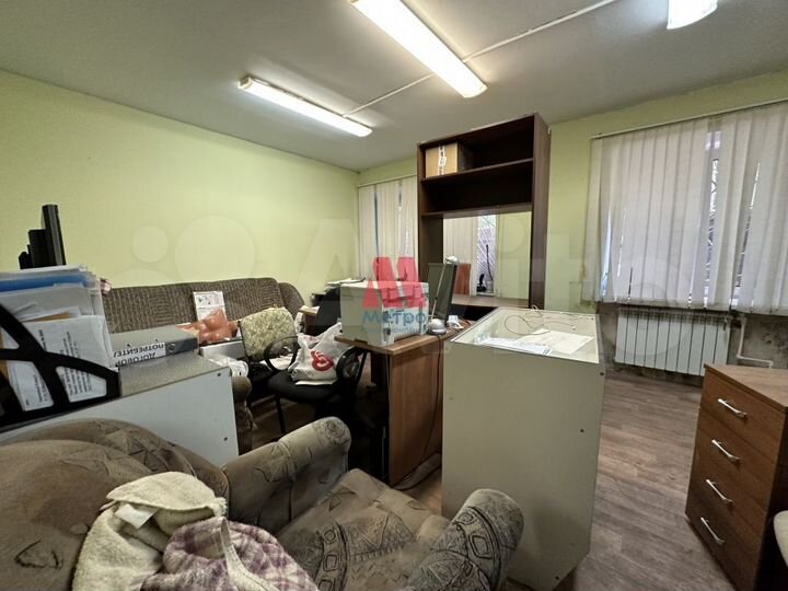 Помещение с арендаторами