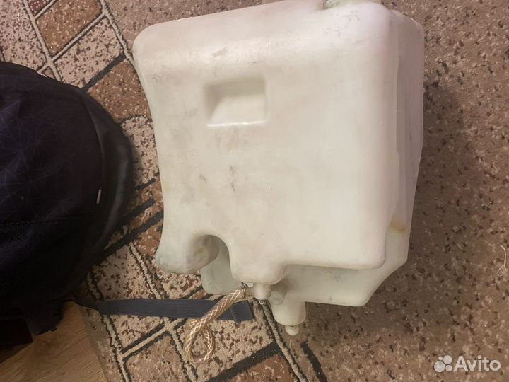 Бачок омывателя w210