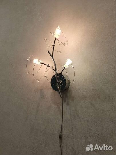 Настенный светильник бра