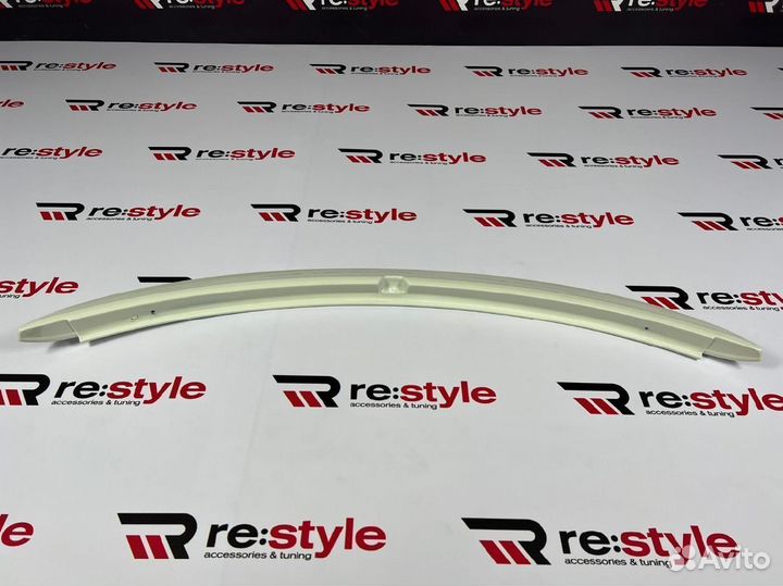 Спойлер Toyota Vitz 90