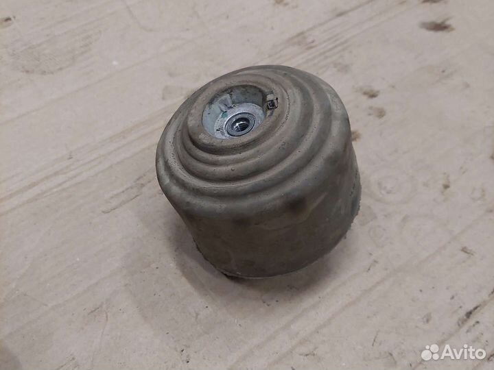 Подушка двигателя Mercedes W203