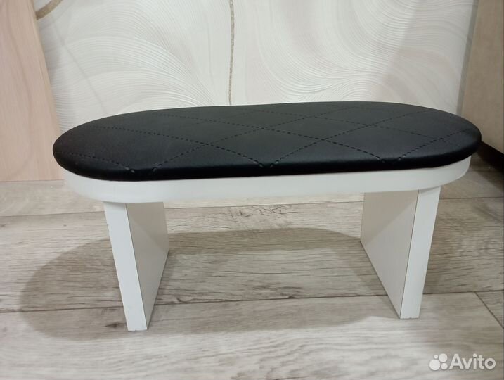 Подставка для маникюра