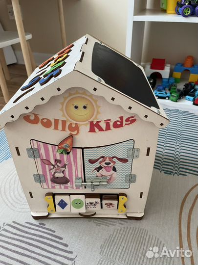 Бизиборд бизидом