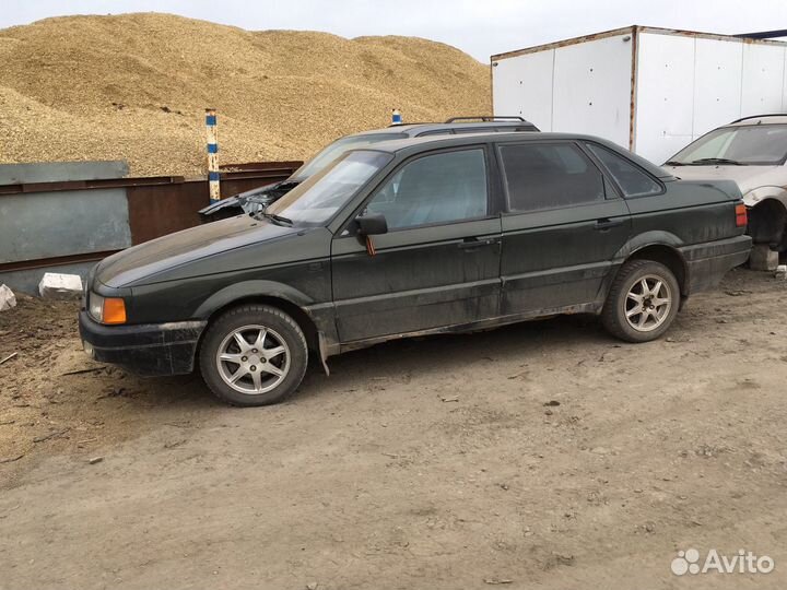 Volkswagen Passat, 1991