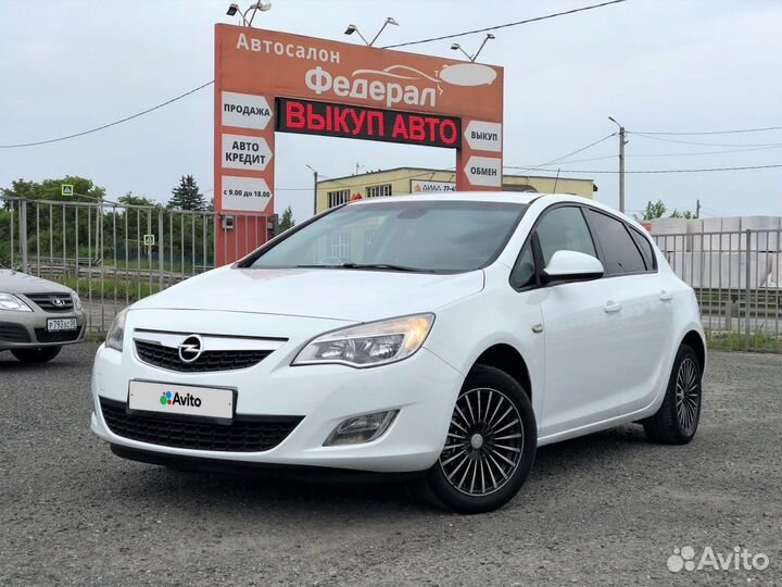 Opel Astra 1.6 МТ, 2011, 160 000 км
