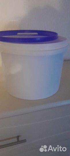 Ведро пластиковое с крышкой 10л