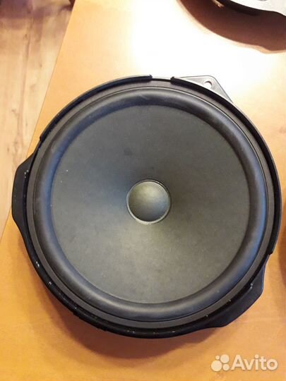 Динамики для mercedes original