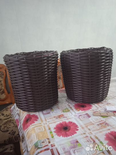 Плетеная корзина кашпо
