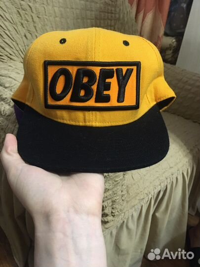 Бейсболка и шляпа