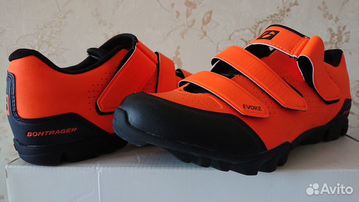 Велообувь контактная