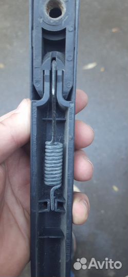 Поводок заднего дворника Renault