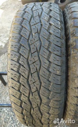 Toyo Open Country A/T 235/65 R17