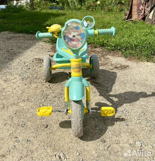 Детский трехколесный велосипед