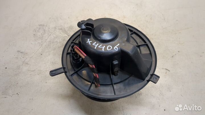 Двигатель отопителя Volkswagen Jetta 6, 2012