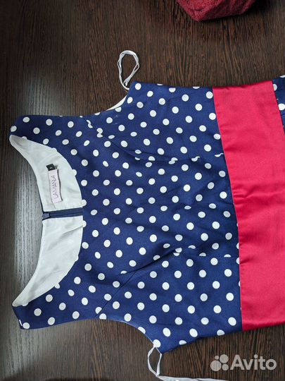 Коробка с брендовыми вещами в отличном состоянии