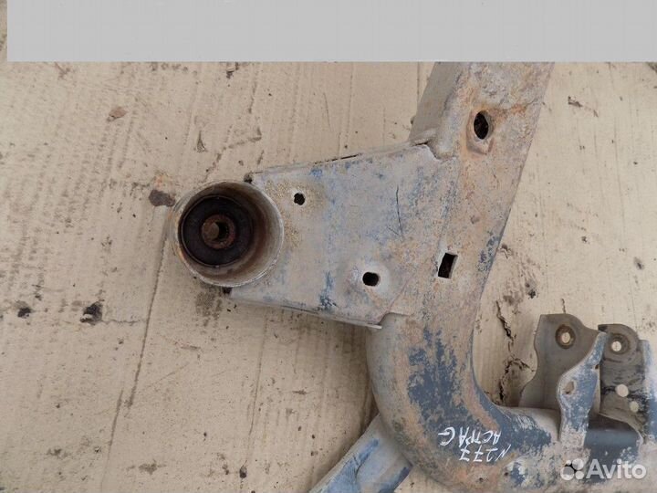 Опора двигателя задняя Astra G 1998-2005