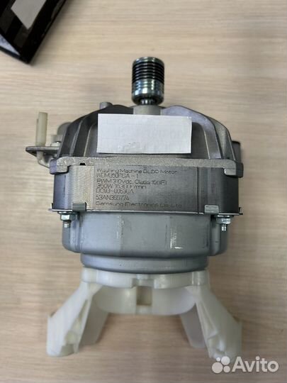 Двигатель стиральной машины Samsung DC93-00630A