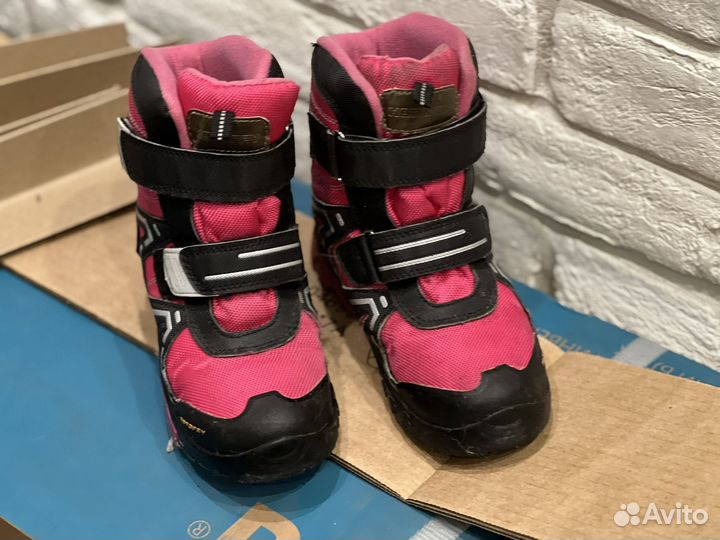 Зимние ботинки котофей 32