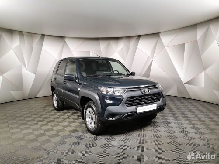 ВАЗ Niva Travel 1.7 МТ, 2024, 33 075 км