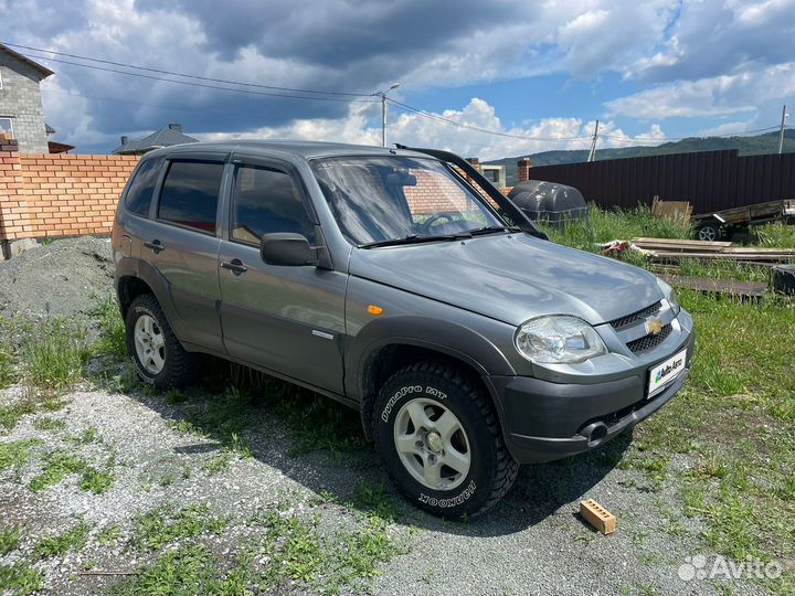 Chevrolet Niva 1.7 МТ, 2010, 122 306 км