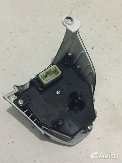 Кнопка на руль левая многофункциональная Kia Rio 4