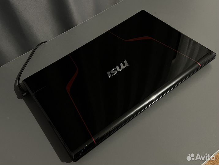 Ноутбук MSi GE70