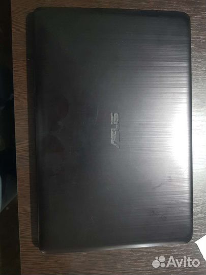 Ноутбук asus