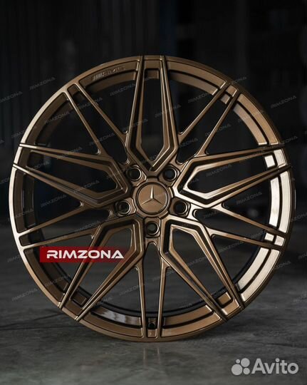 Кованые диски R22 на Mercedes G-Class AMG