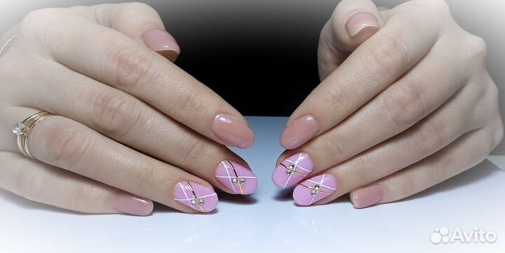 Маникюр на дому