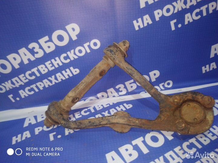Передний левый рычаг Ваз Нива 21213 универсал