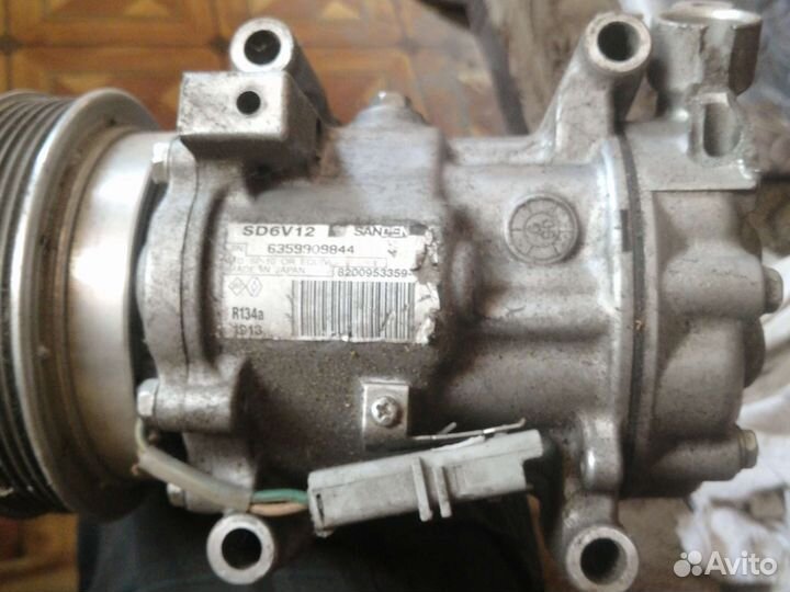 Компрессор кондиционера Renault clio