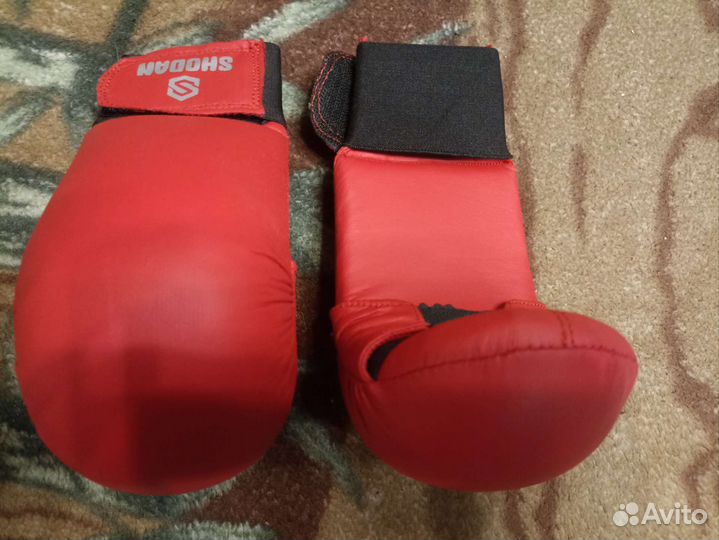 Перчатки для каратэ детские