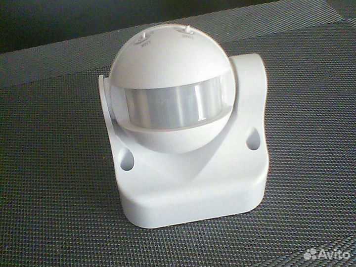 Датчик движения инфракрасный дд-009 1100вт