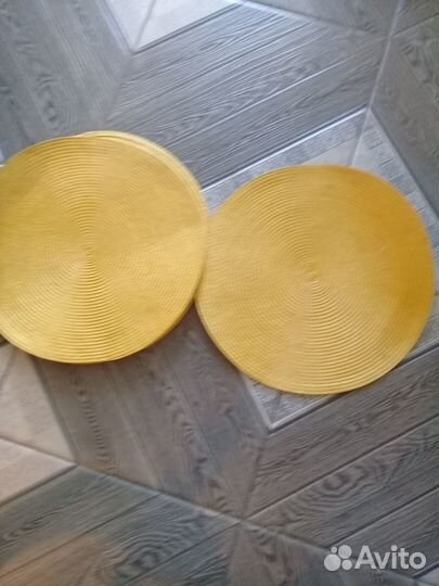 Салфетки круглые для стола, плетеные