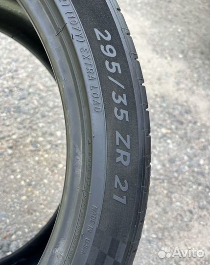 Michelin Pilot Sport 4 S 295/35 R21 107Y