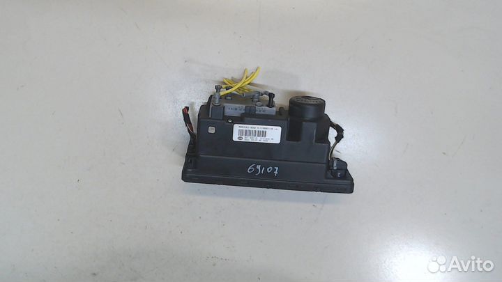 Компрессор центрального замка Mercedes E W210, 199