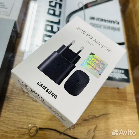 Зарядное устройство Samsung EP-TA800xbegru