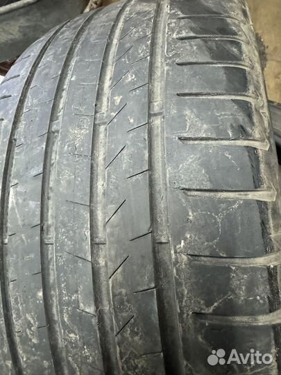 Bridgestone Alenza 001 285/40 R21