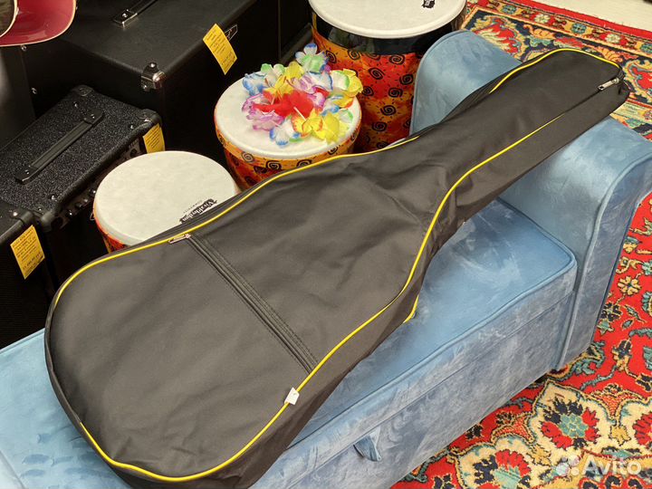 Чехол для гитары с удобным карманом