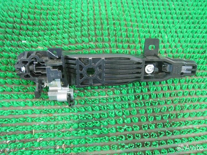 Ручка наружная двери задней правой Mazda 3 (BL) 2