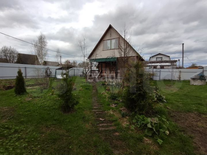 Дача 40 м² на участке 6 сот.