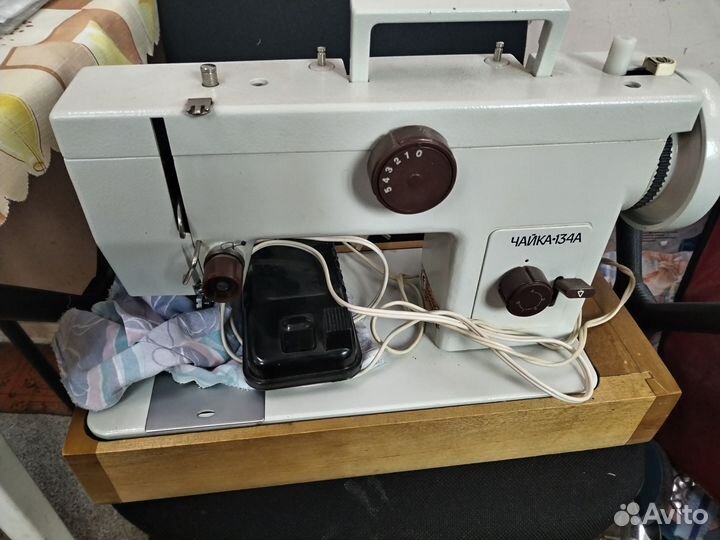 Электропривод с педалью для швейной машинки