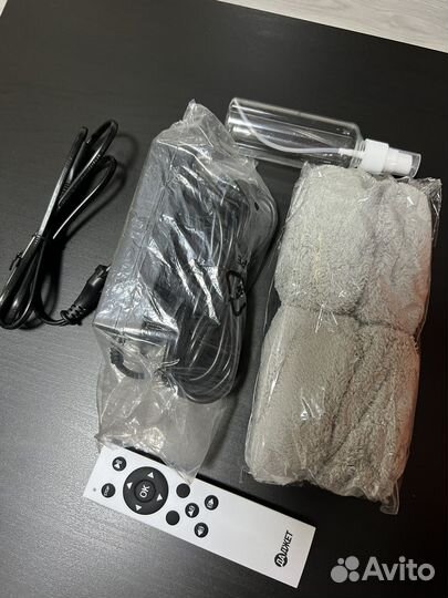 Робот-мойщик окон Даджет W100 белый