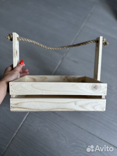 Деревянный ящик с ручкой / Деревянный ящик