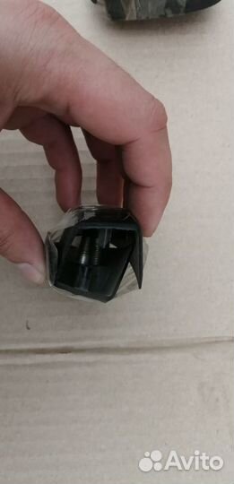 Новые уголки молдингов бампера ваз 21011 21013