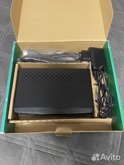 Спутниковая TV приставка NTV-plus 710HD