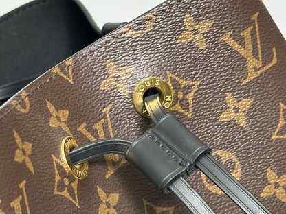 Сумка Louis Vuitton NeoNoe, Москва